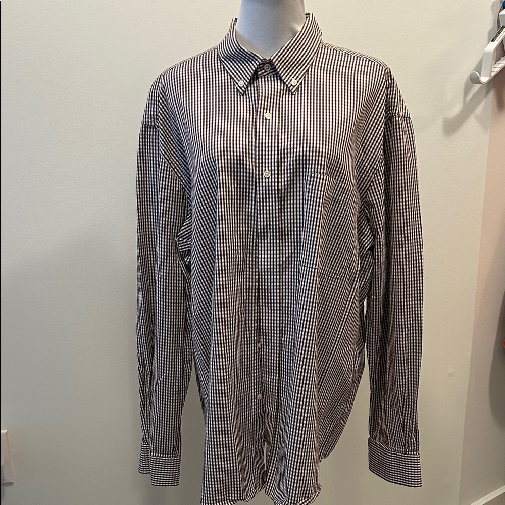 NWOT. Classic Brown and White Checkered Men's Shirt